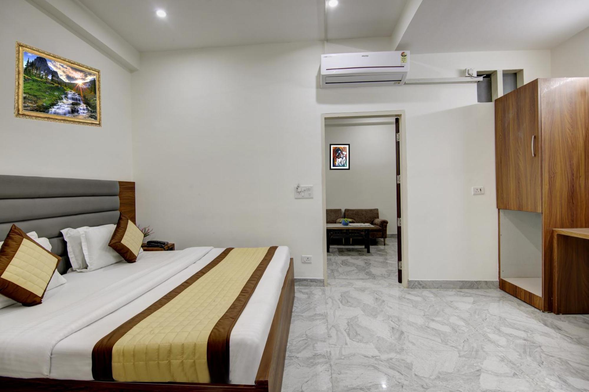 Hotel S B Inn - Near New Delhi Railway Station Paharganj Exterior foto